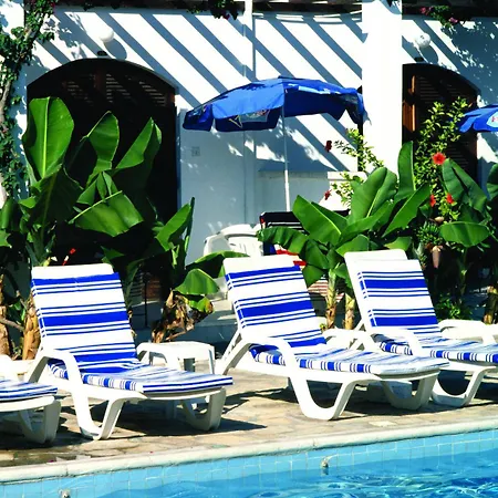 Sammy's Kyrenia Boutique & Pool Отель 3*