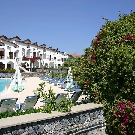 Sammy's Kyrenia Boutique & Pool 3* 凯里尼亚