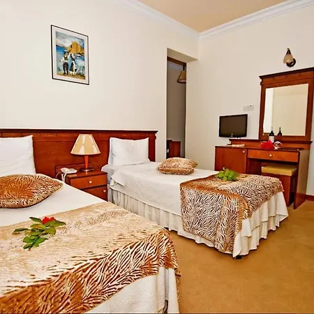 Sammy's Kyrenia Boutique & Pool 3* 凯里尼亚
