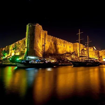 Sammy's Kyrenia Boutique & Pool